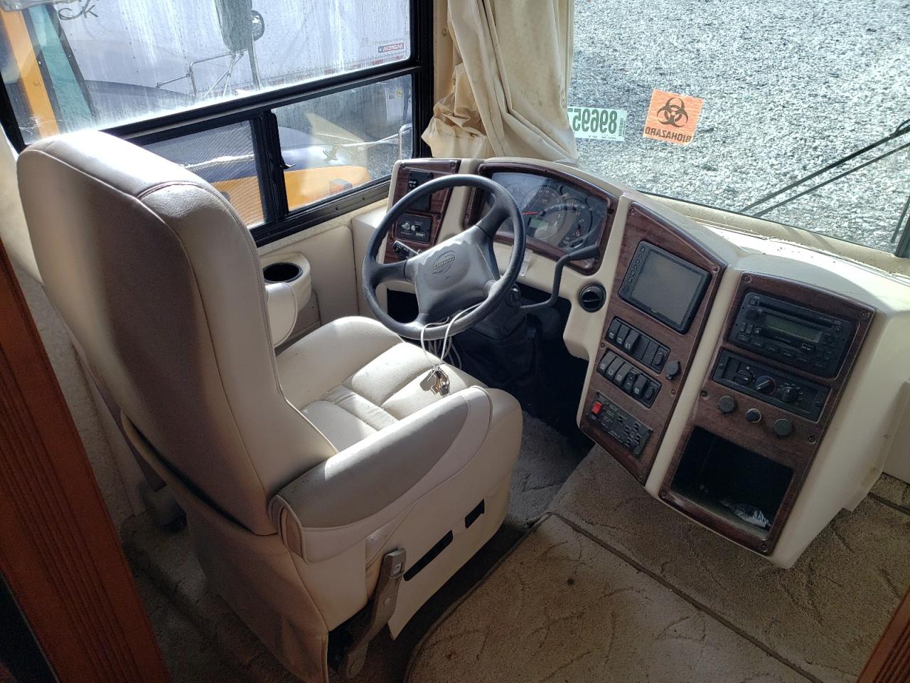 Lot #3290287259 2004 WORKHORSE CUSTOM CHASSIS MOTORHOME