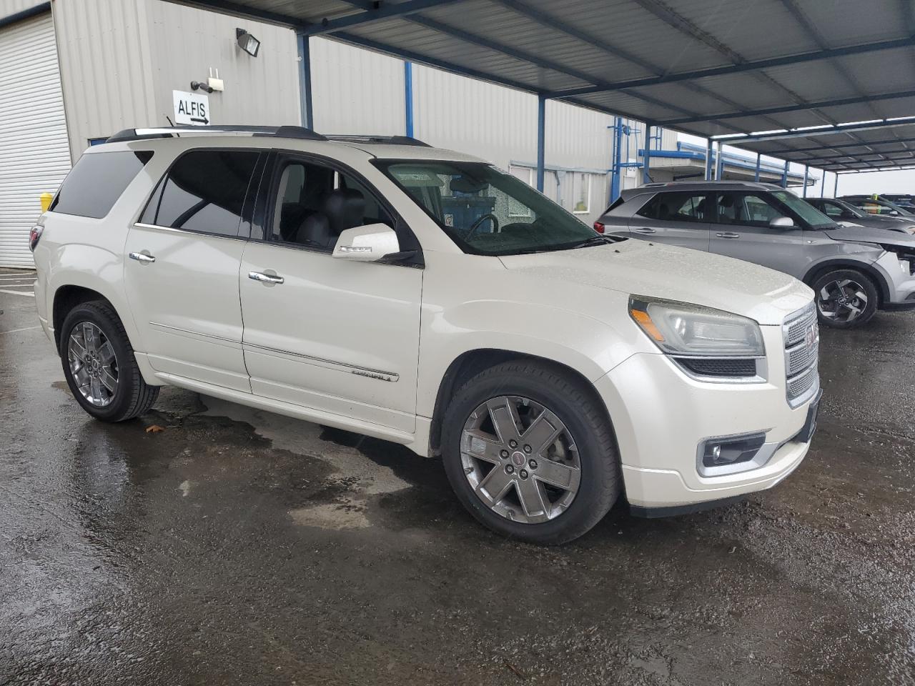 GMC ACADIA DENALI