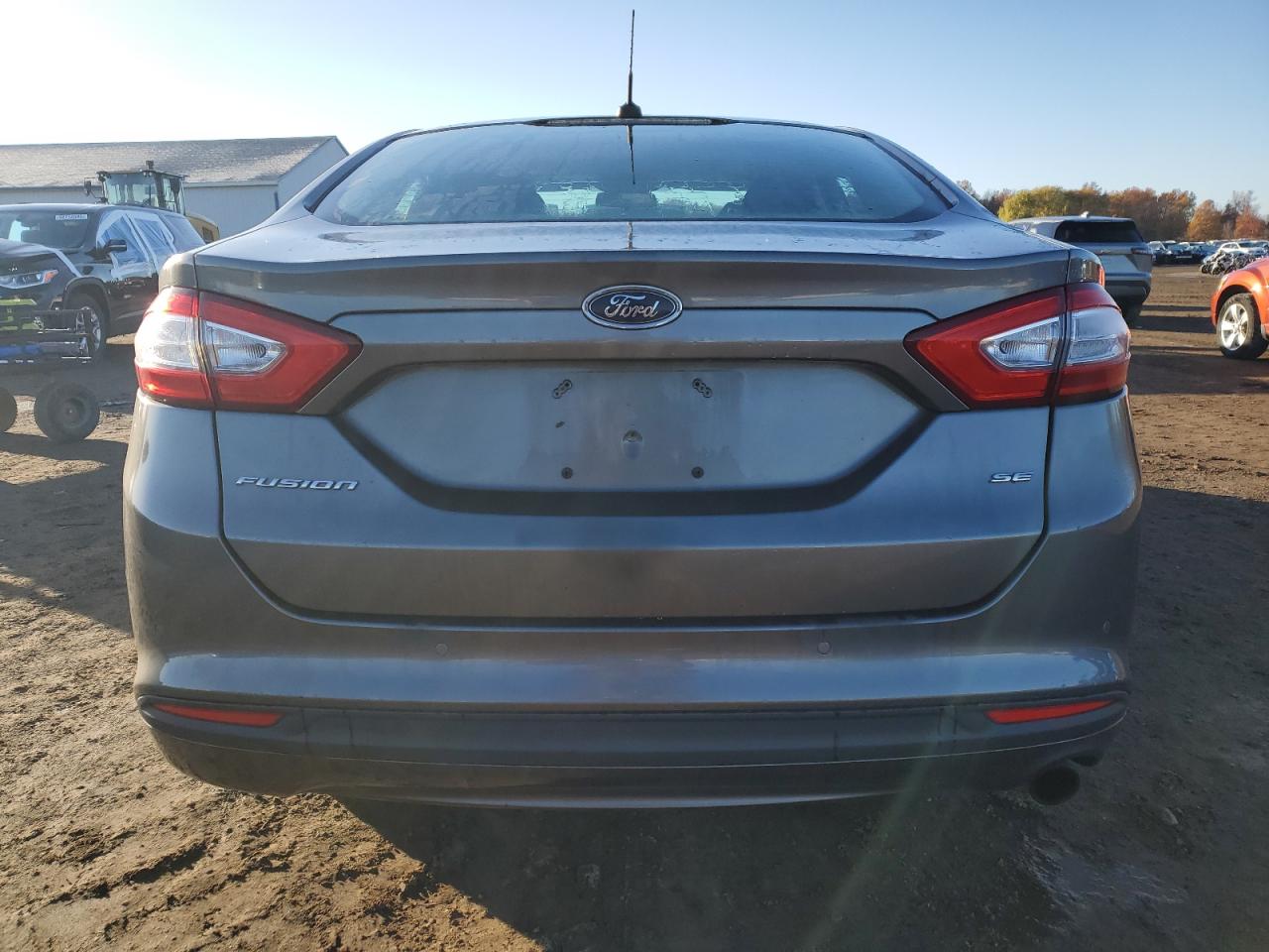 FORD FUSION SE