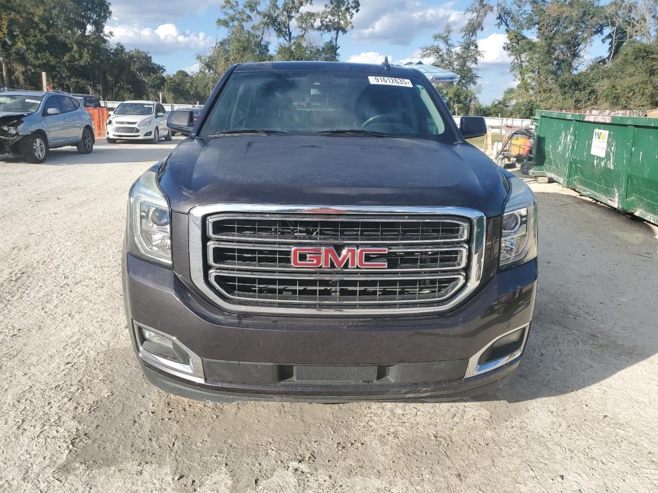 GMC YUKON SLE