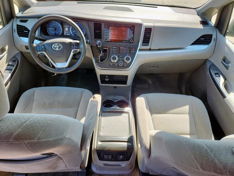 2018 TOYOTA SIENNA LE 5TDKZ3DC5JS903098