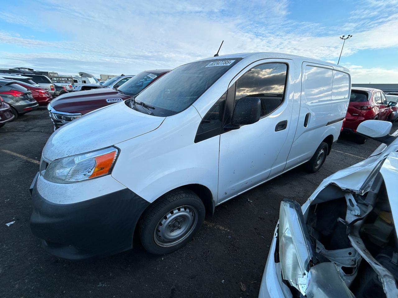 NISSAN NV200 2.5S