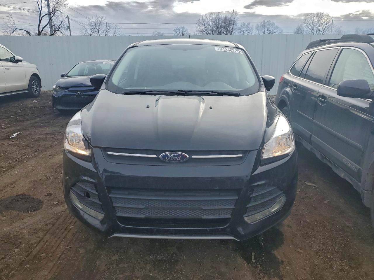 FORD ESCAPE SE