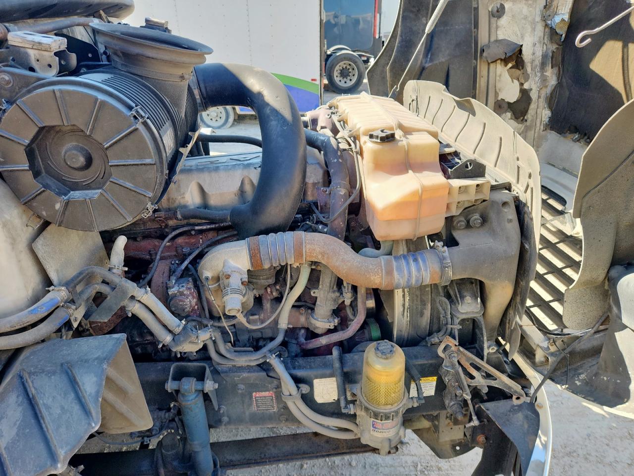 Lot #3284580331 2012 MACK 600 CXU600