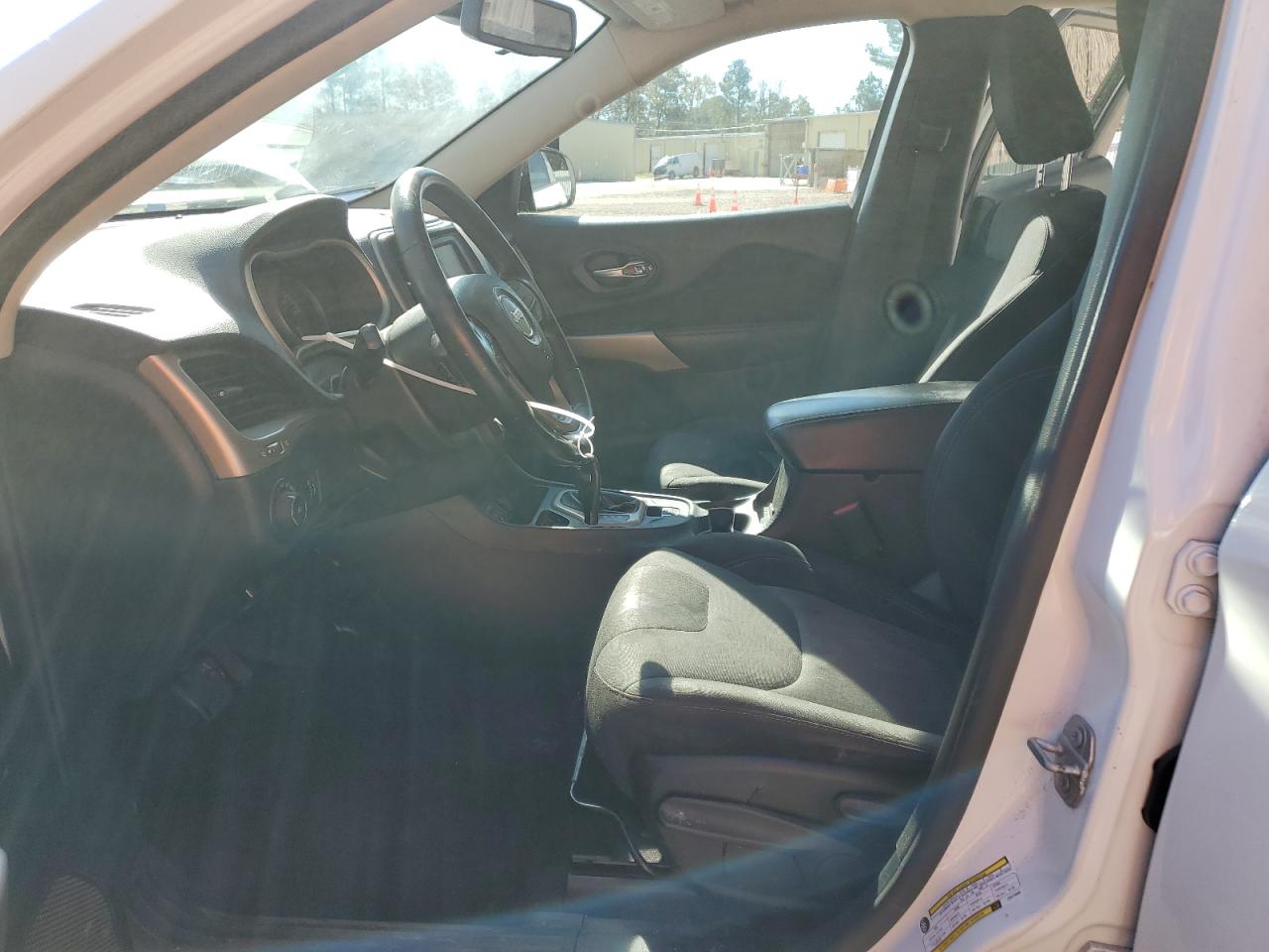 JEEP GRAND CHEROKEE LATITUDE