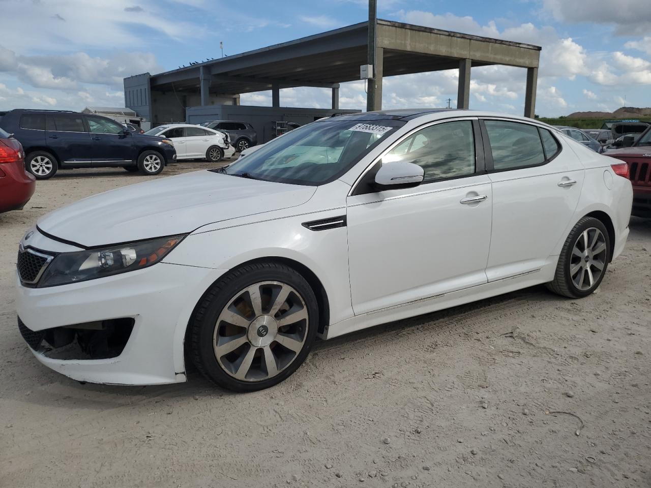 Lot #3301782364 2013 KIA OPTIMA SX