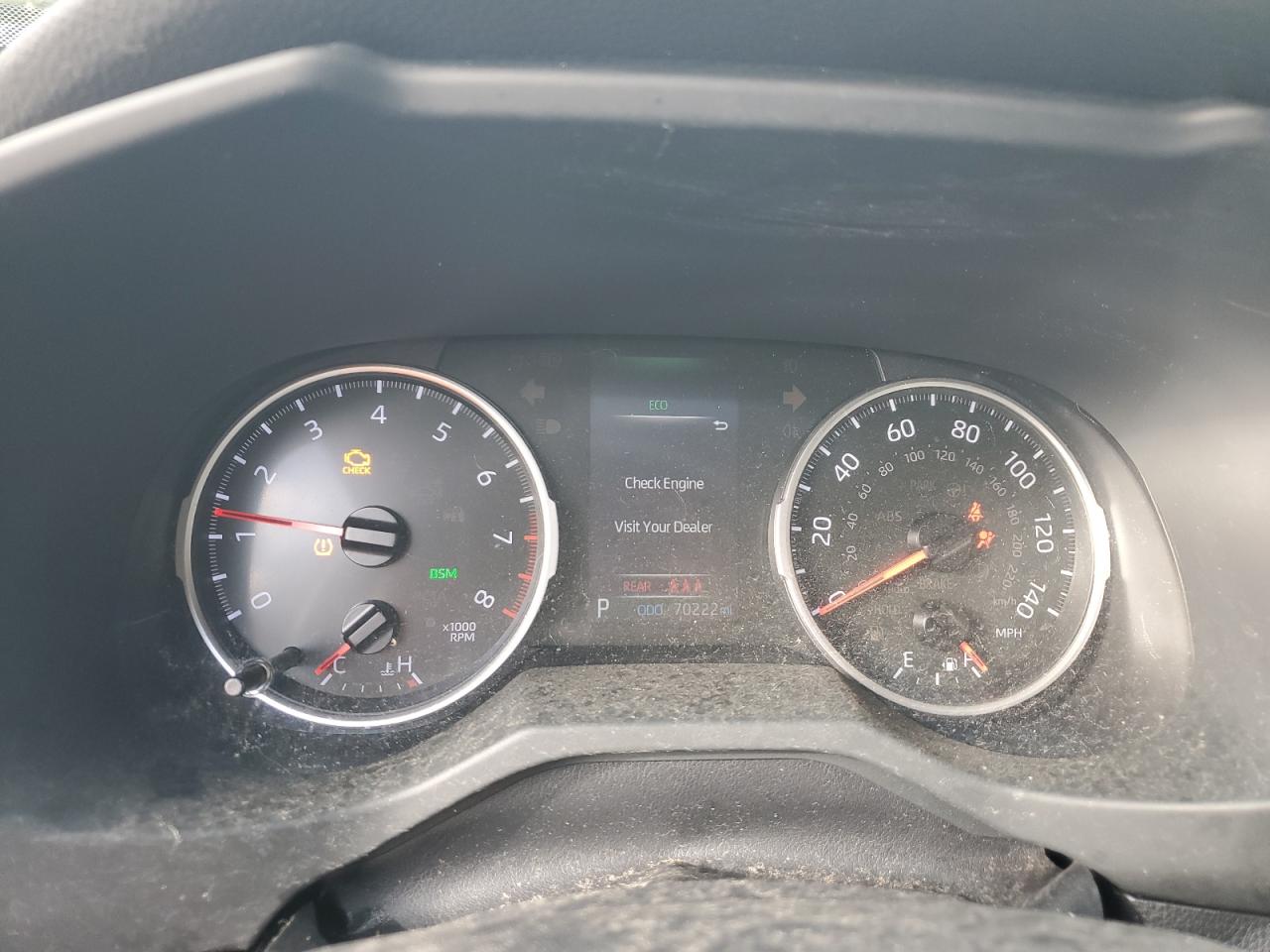 TOYOTA RAV4 XLE PREMIUM