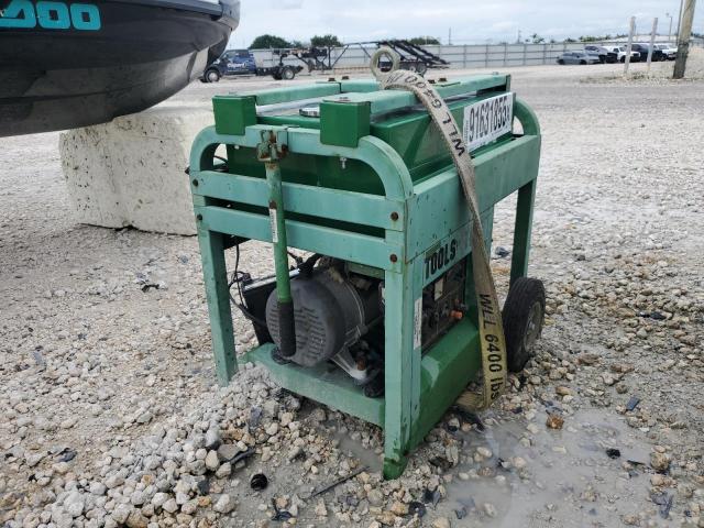 2009 URWI UNKNOWN #3286587167