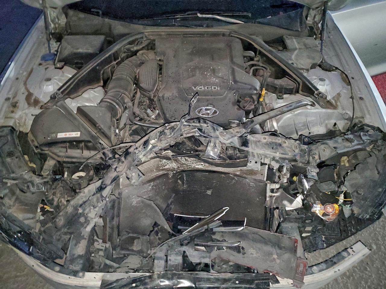 HYUNDAI GENESIS 3.8L