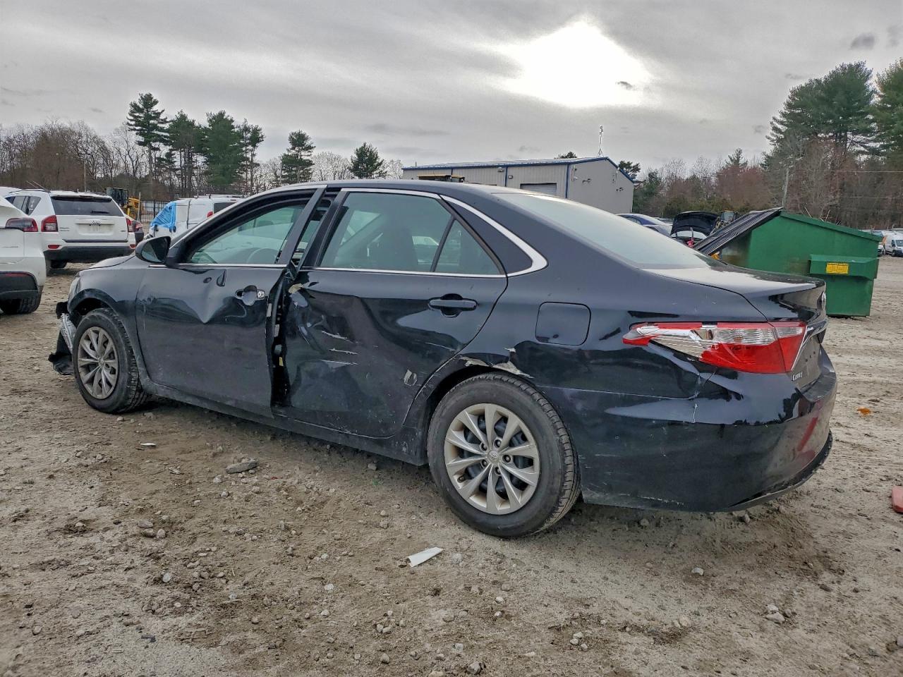 Lot #3316717423 2016 TOYOTA CAMRY LE