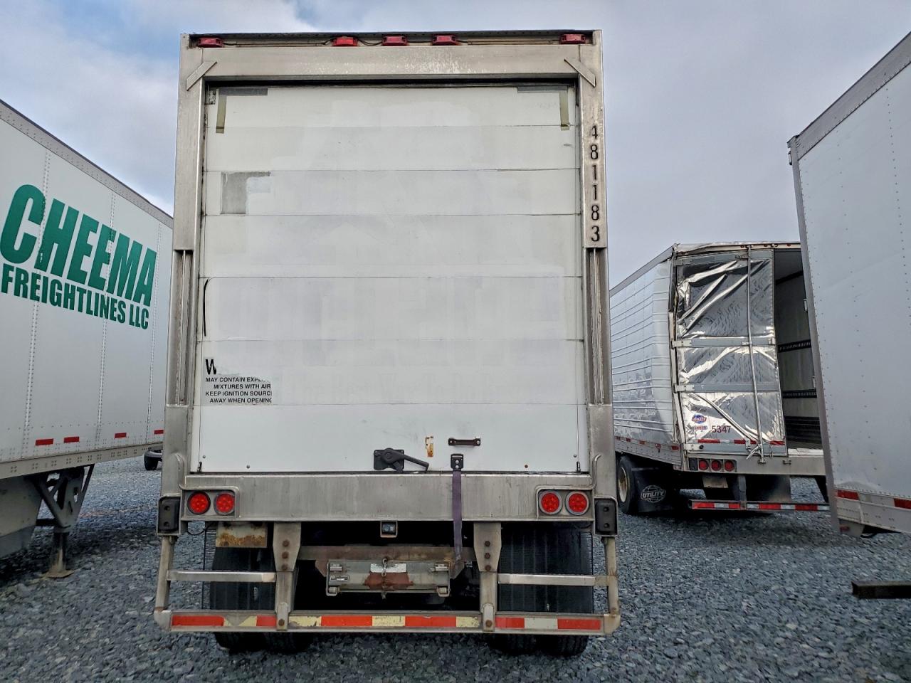 Lot #3304500532 2006 UTILITY VS2RA