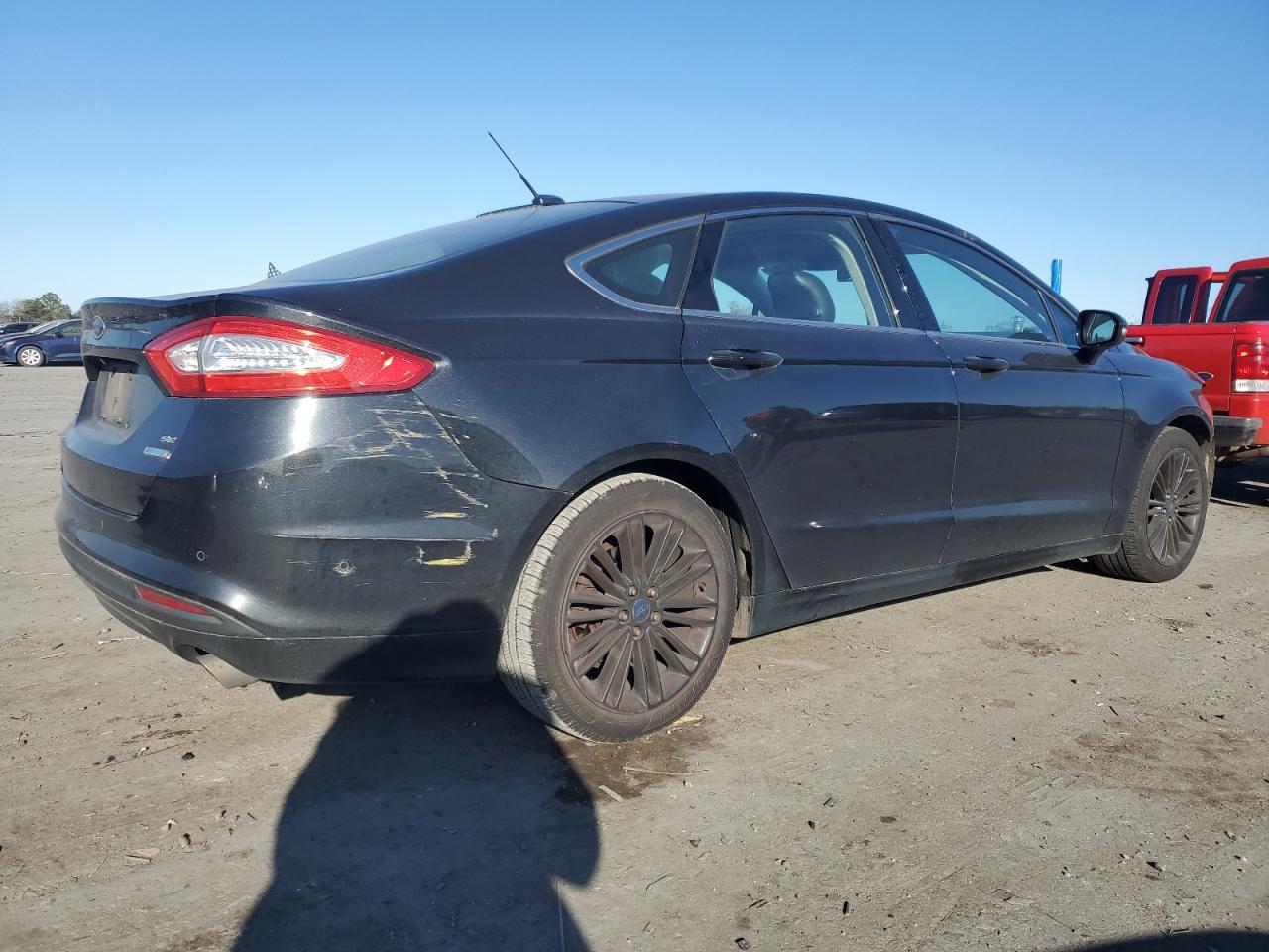 FORD FUSION SE