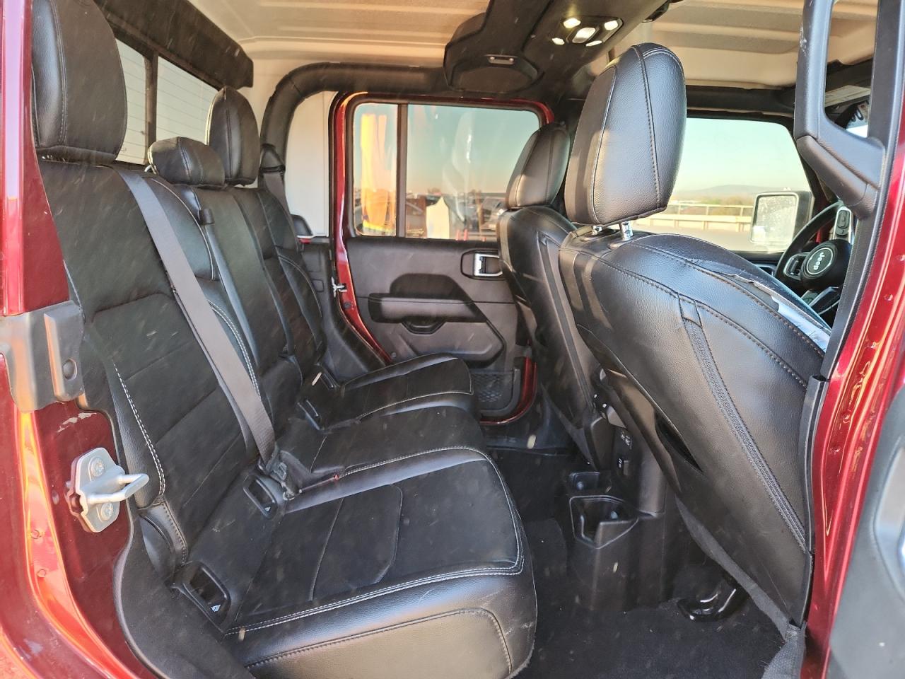 JEEP GLADIATOR OVERLAND