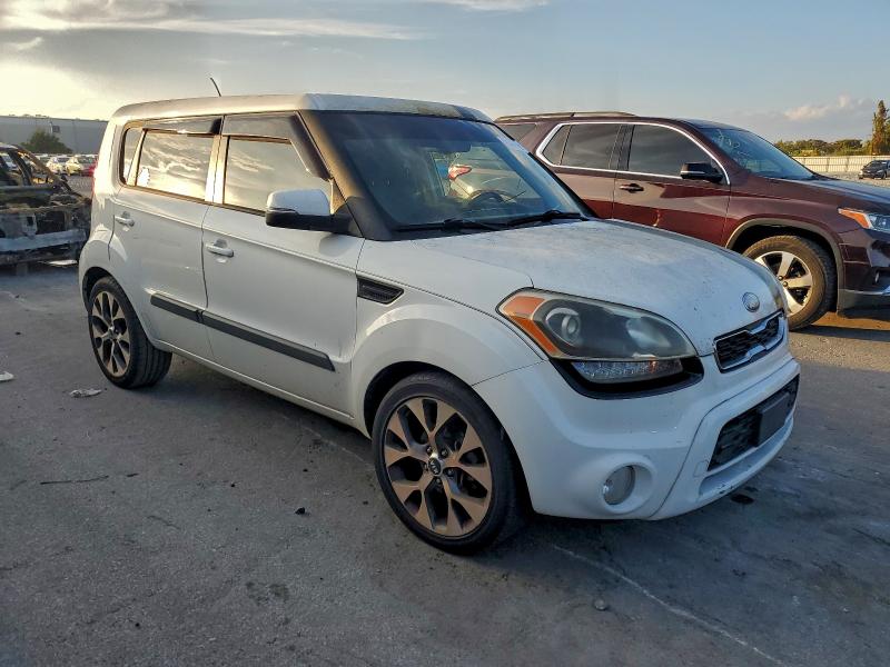 2013 KIA SOUL + #3303749420