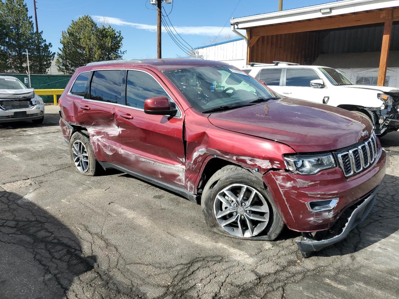 JEEP GRAND CHEROKEE LAREDO