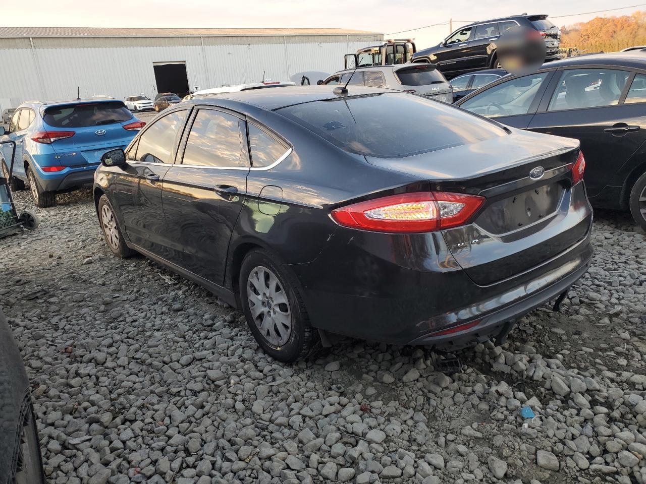 FORD FUSION S