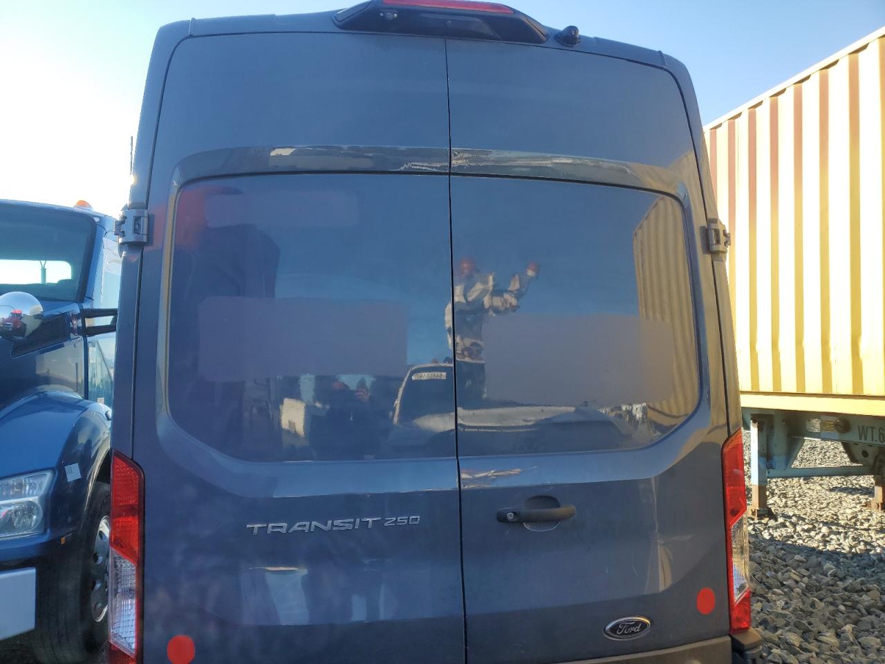 Lot #3311730225 2020 FORD TRANSIT