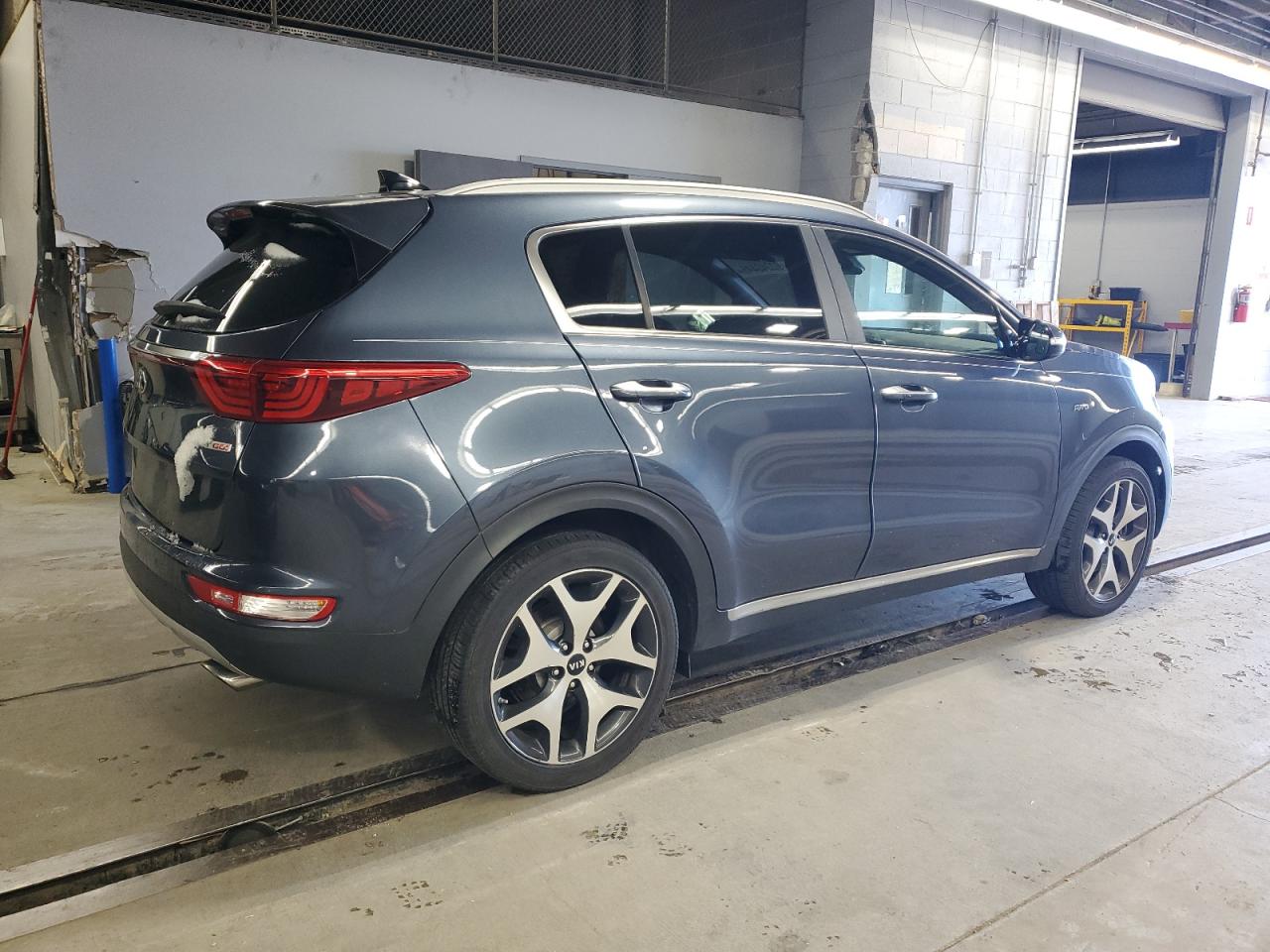 KIA SPORTAGE SX