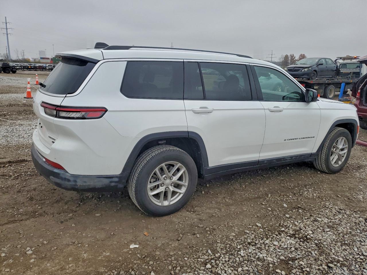 JEEP GRAND CHEROKEE L LAREDO