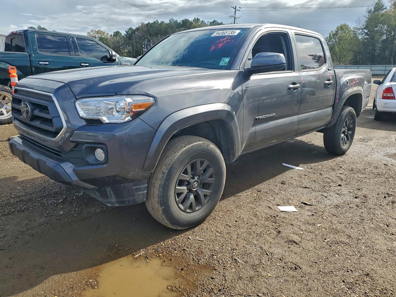 TOYOTA TACOMA DOUBLE CAB