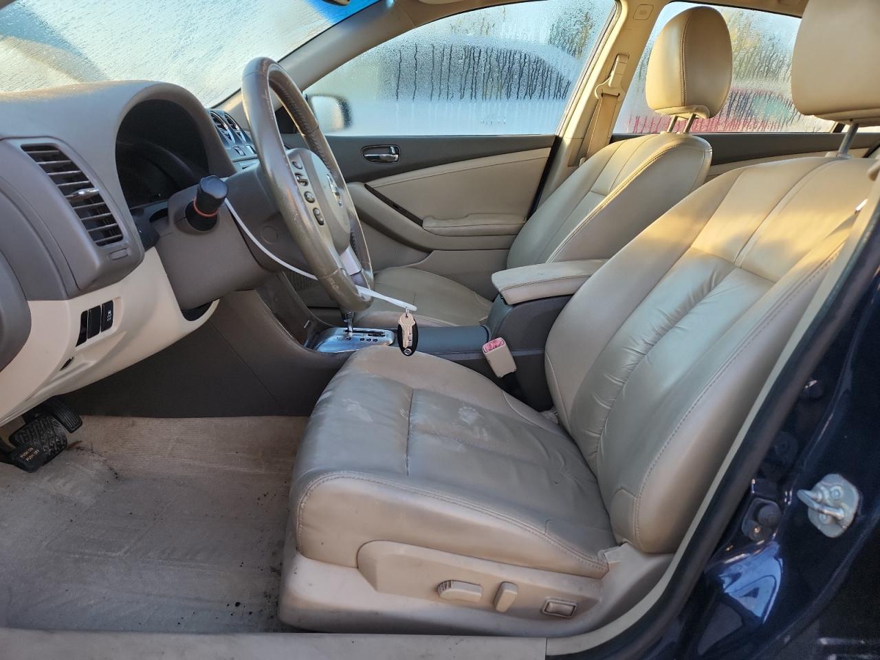 NISSAN ALTIMA BASE
