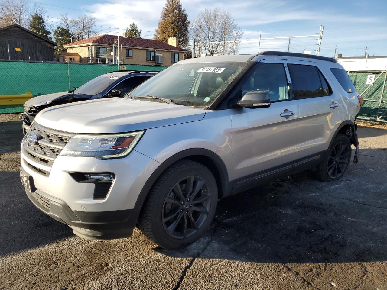 FORD EXPLORER XLT