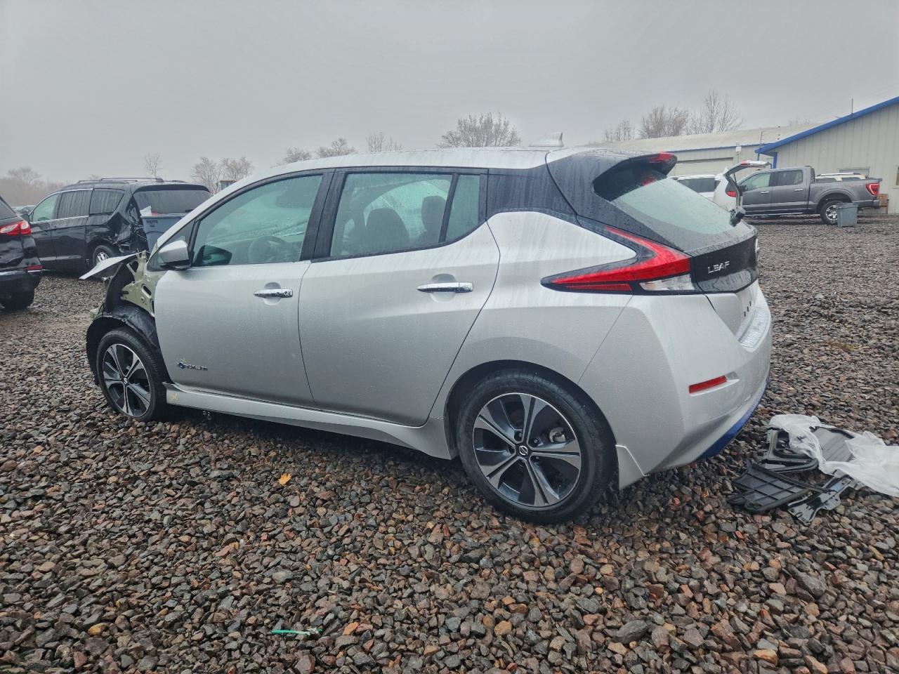 NISSAN LEAF S PLUS