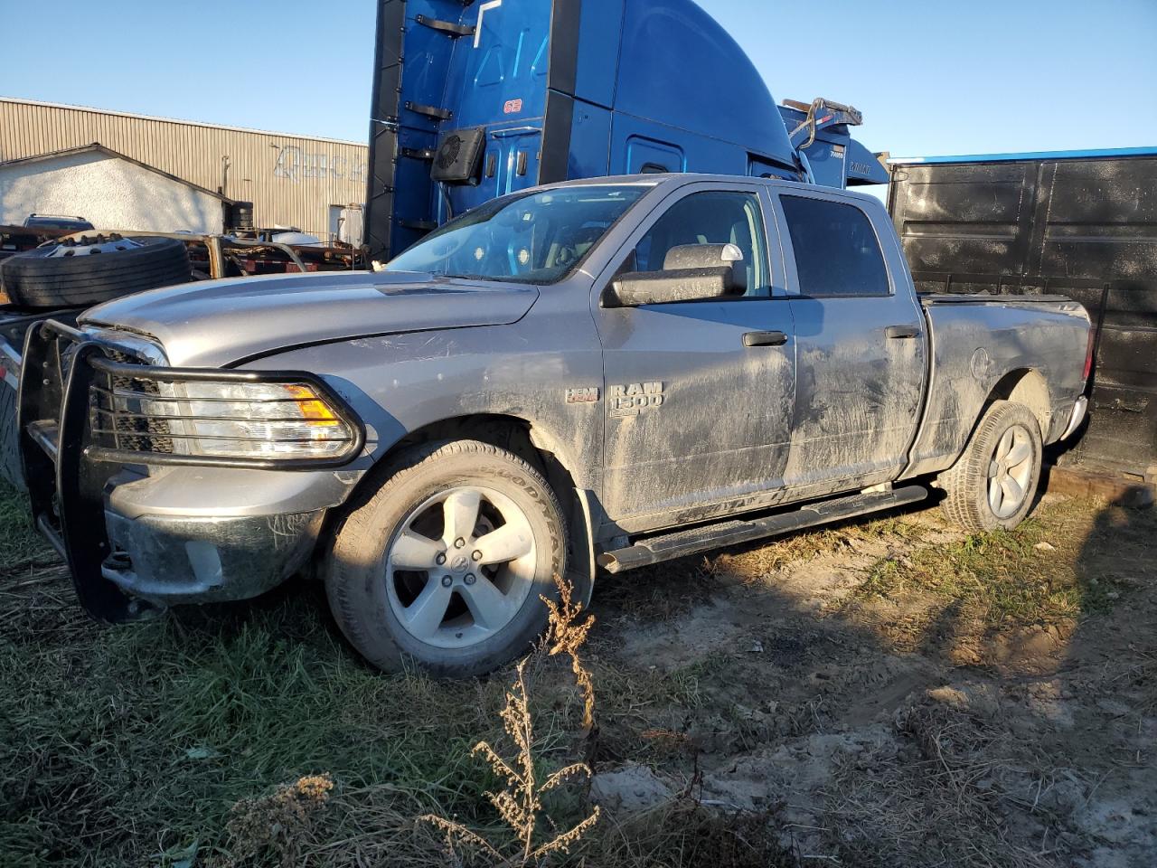 RAM 1500 TRADESMAN