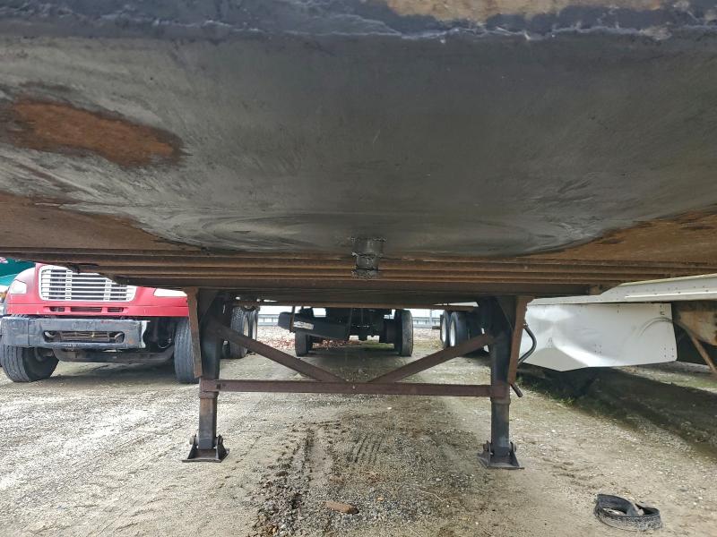 1998 UTILITY 53' TRL #3297909789