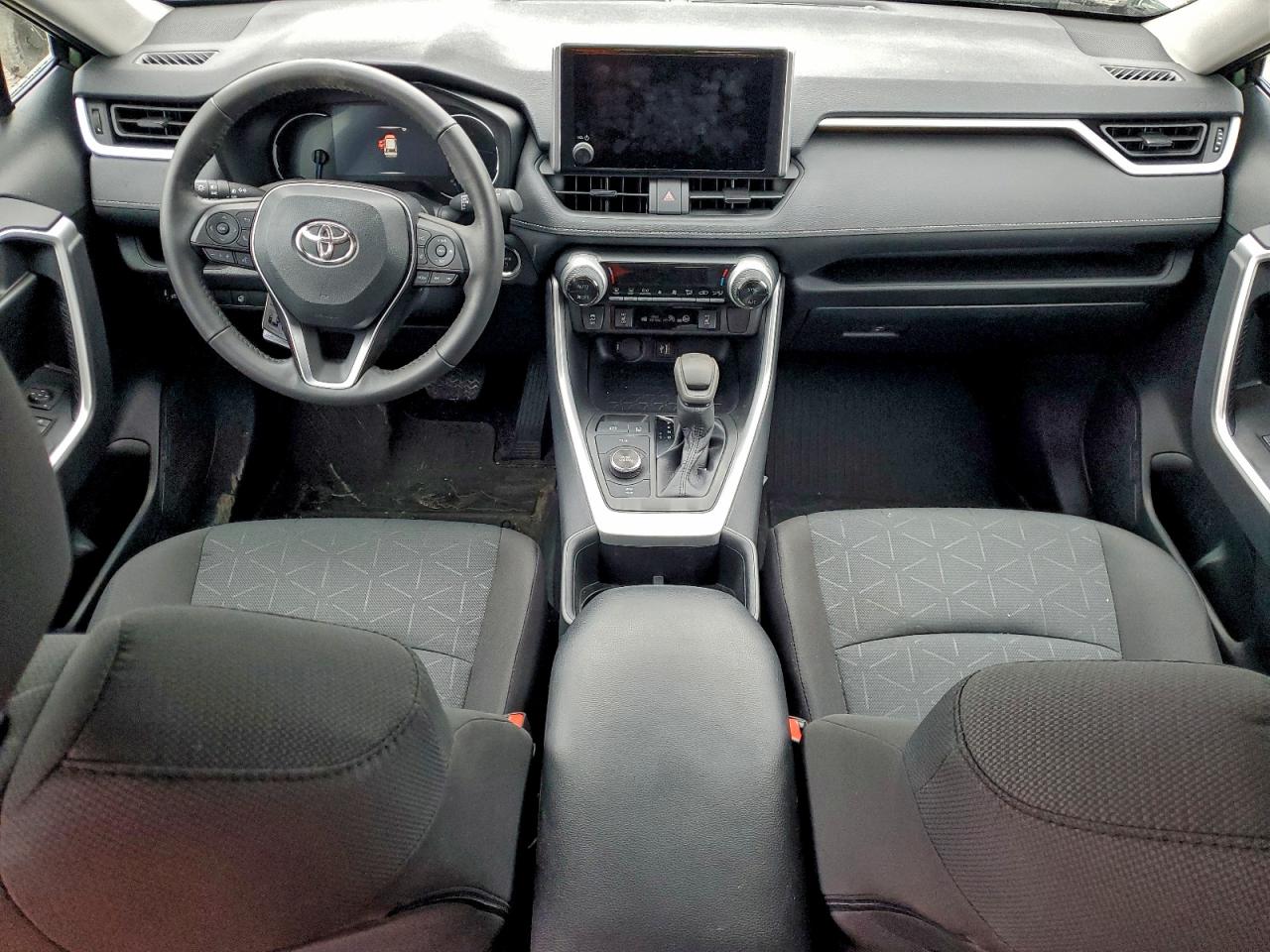 TOYOTA RAV4 WOODLAND EDITION