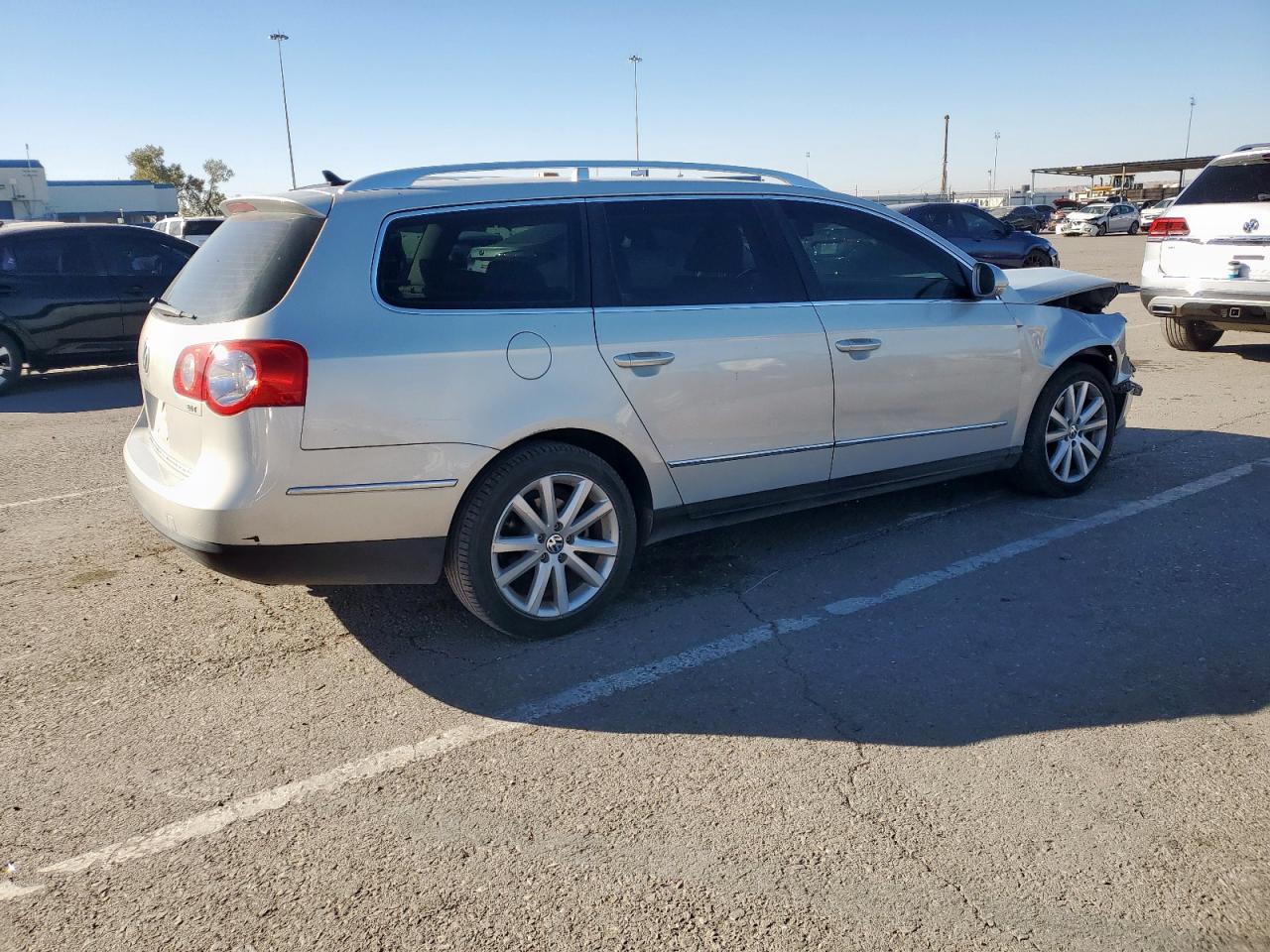 VOLKSWAGEN PASSAT KOMFORT