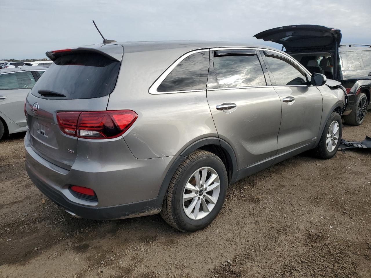 KIA SORENTO L