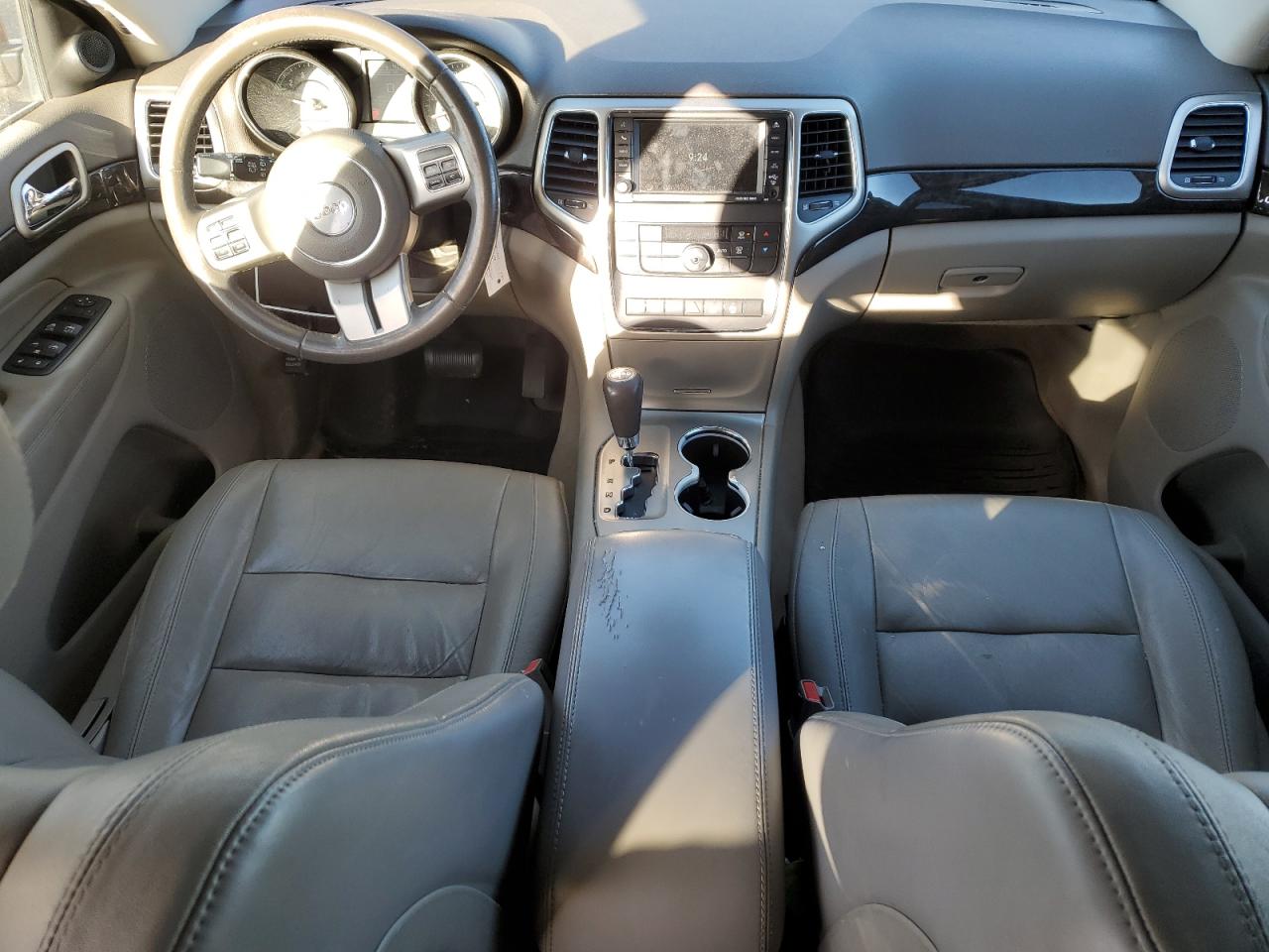 JEEP GRAND CHEROKEE LAREDO