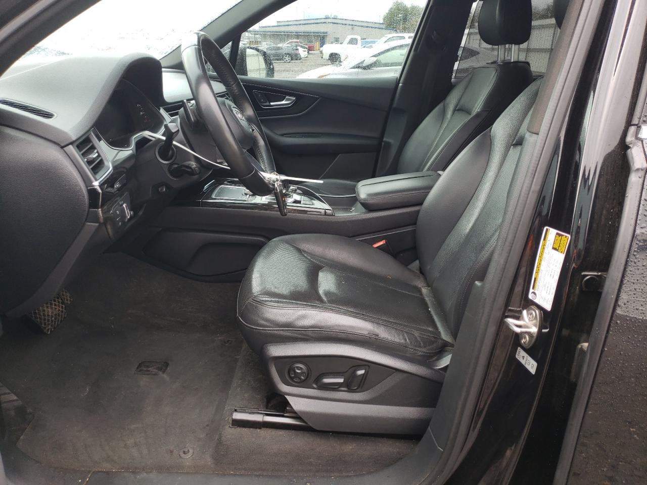 AUDI Q7 PREMIUM PLUS