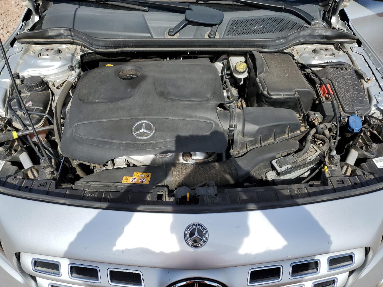 MERCEDES-BENZ GLA-CLASS 250