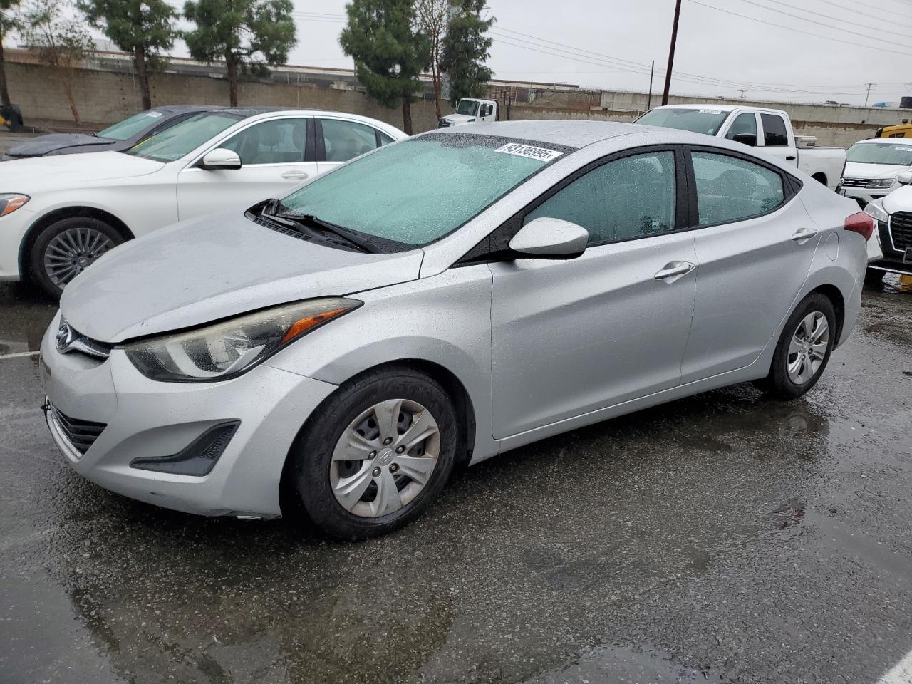 Lot #3308273163 2016 HYUNDAI ELANTRA SE