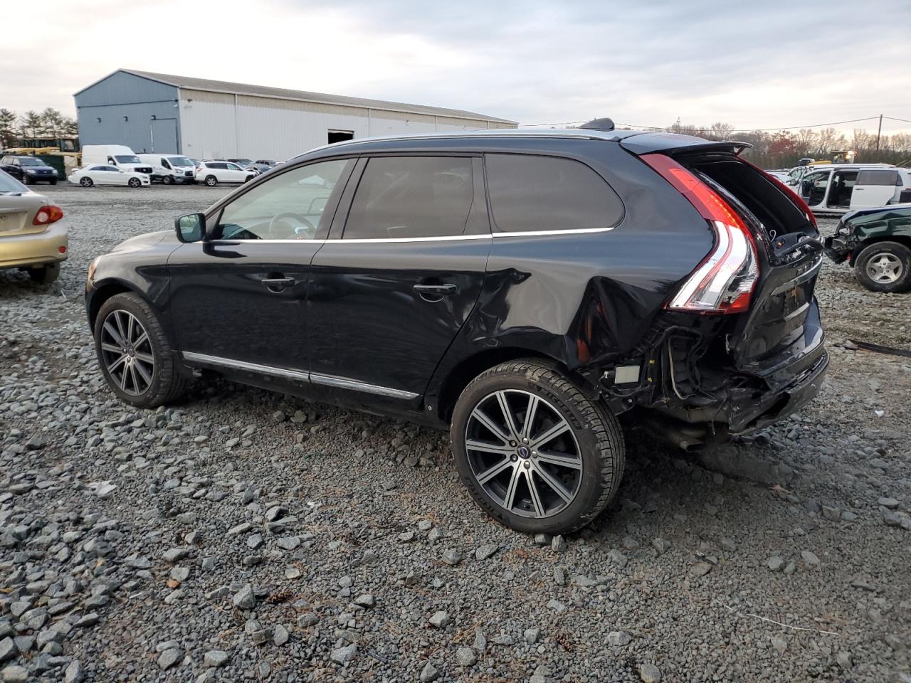 VOLVO XC60 T6 INSCRIPTION