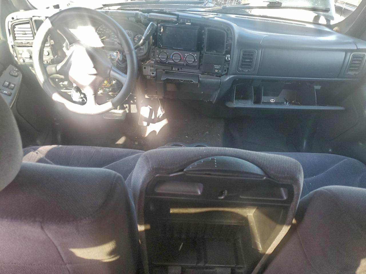 Lot #3297315398 2001 GMC NEW SIERRA