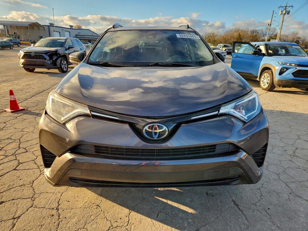 TOYOTA RAV4 LE