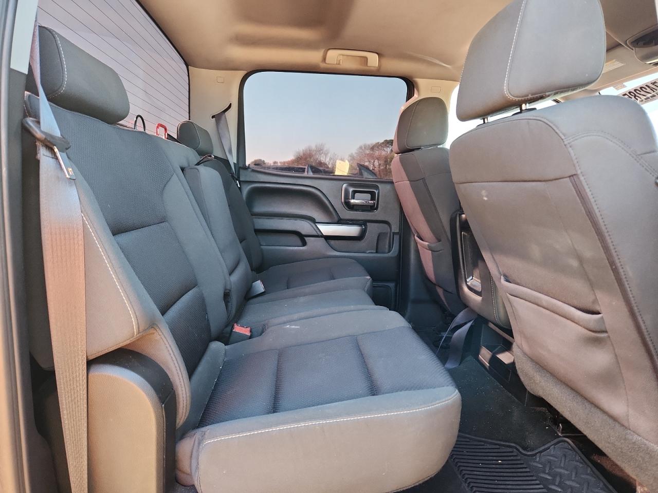 CHEVROLET SILVERADO C1500 LT