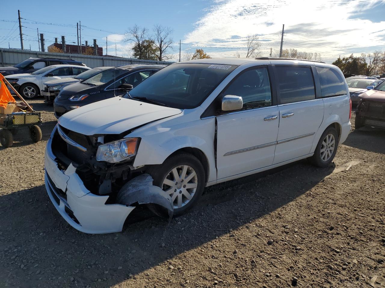 CHRYSLER TOWN & COUNTRY TOURING
