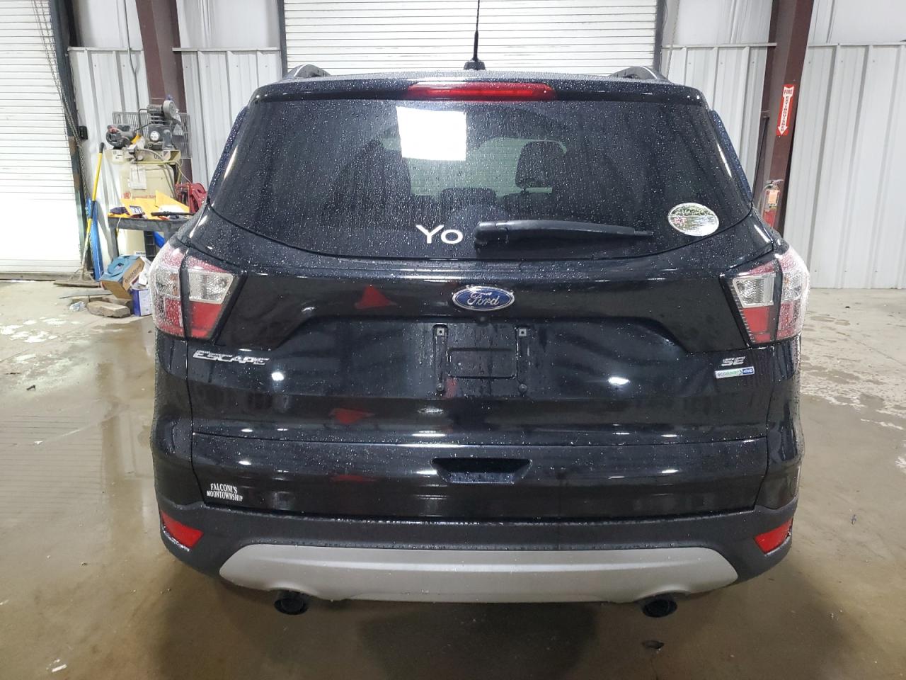 FORD ESCAPE SE