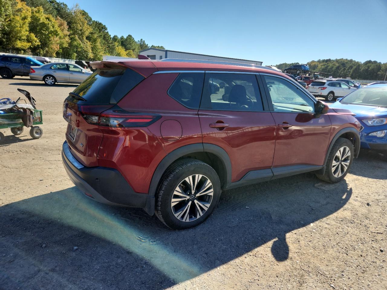 NISSAN ROGUE SV