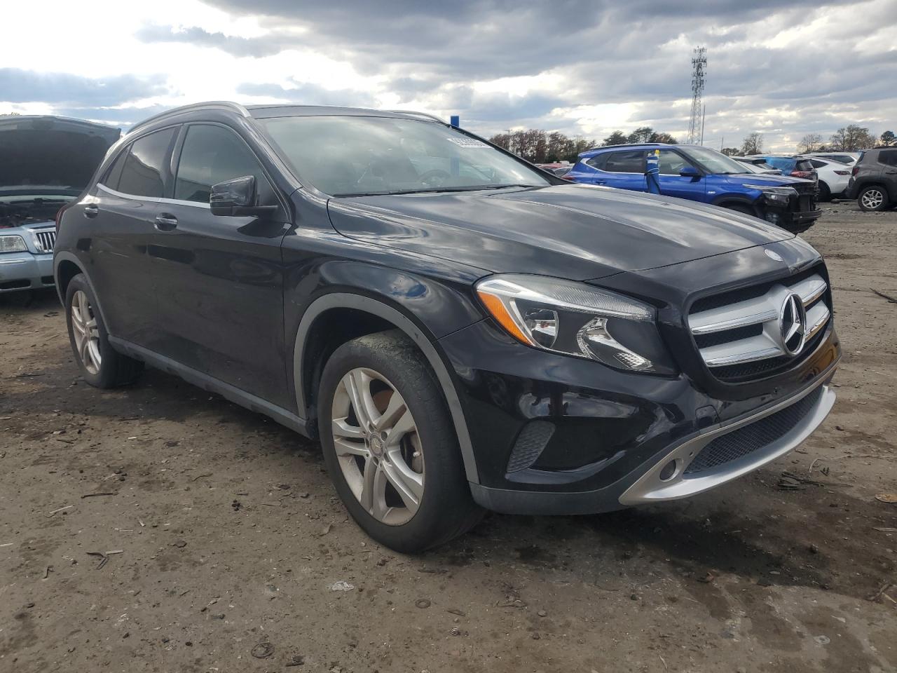 MERCEDES-BENZ GLA-CLASS 250 4MATIC
