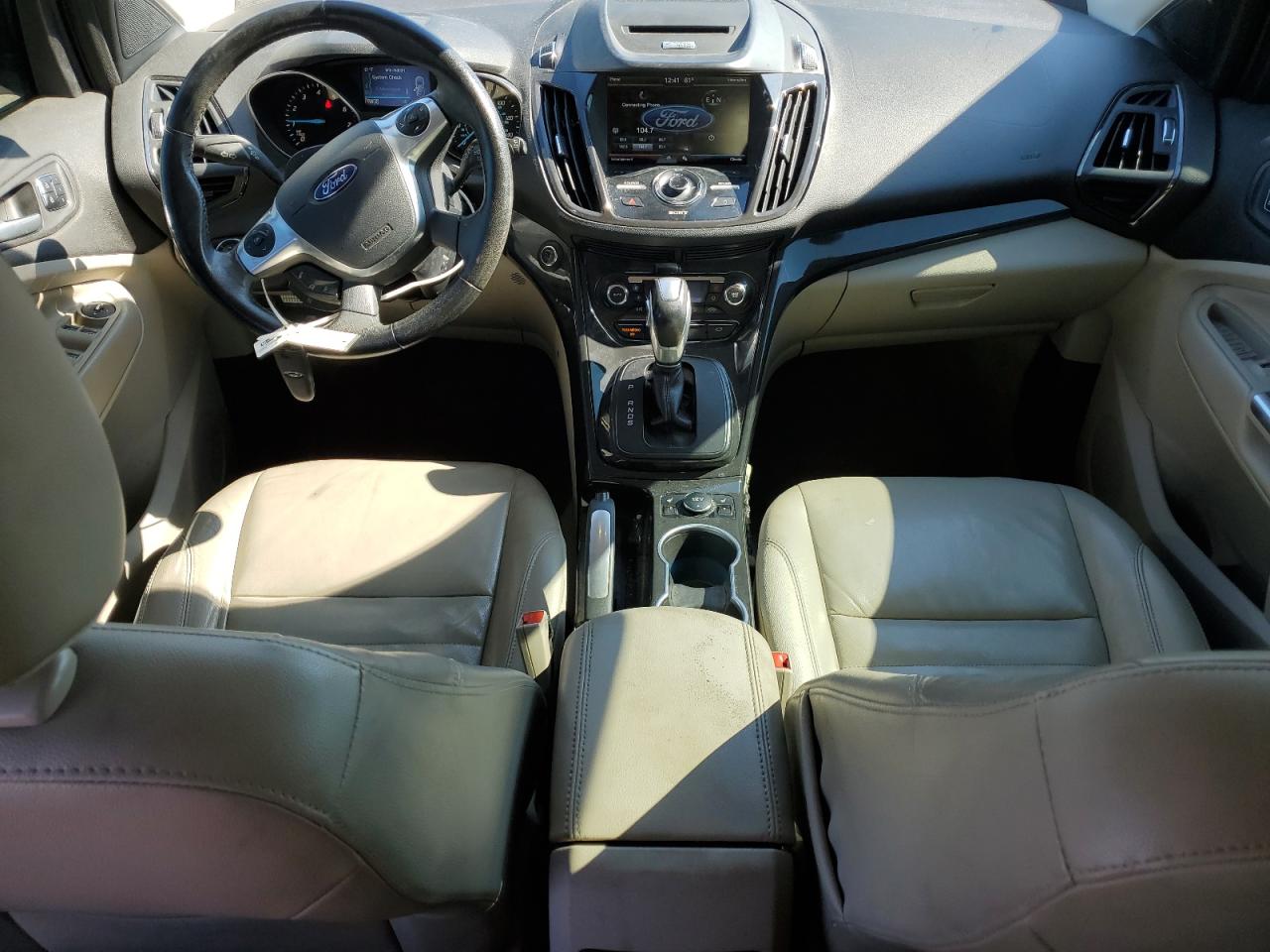 FORD ESCAPE TITANIUM