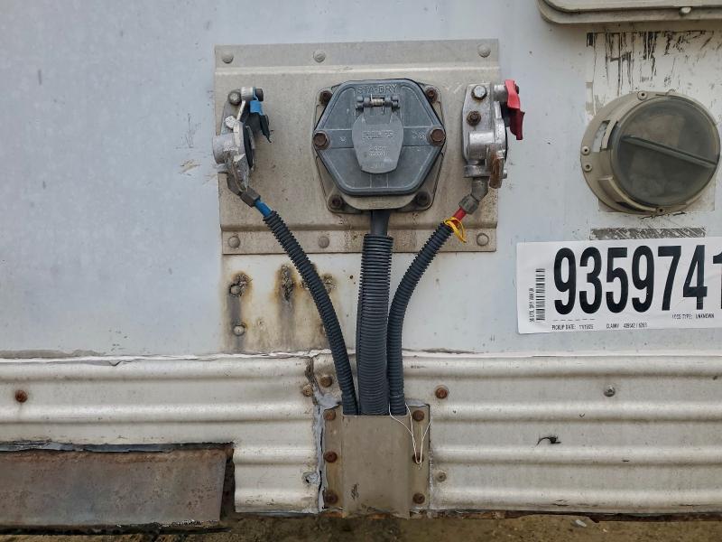 1998 UTILITY 53' TRL #3297909789