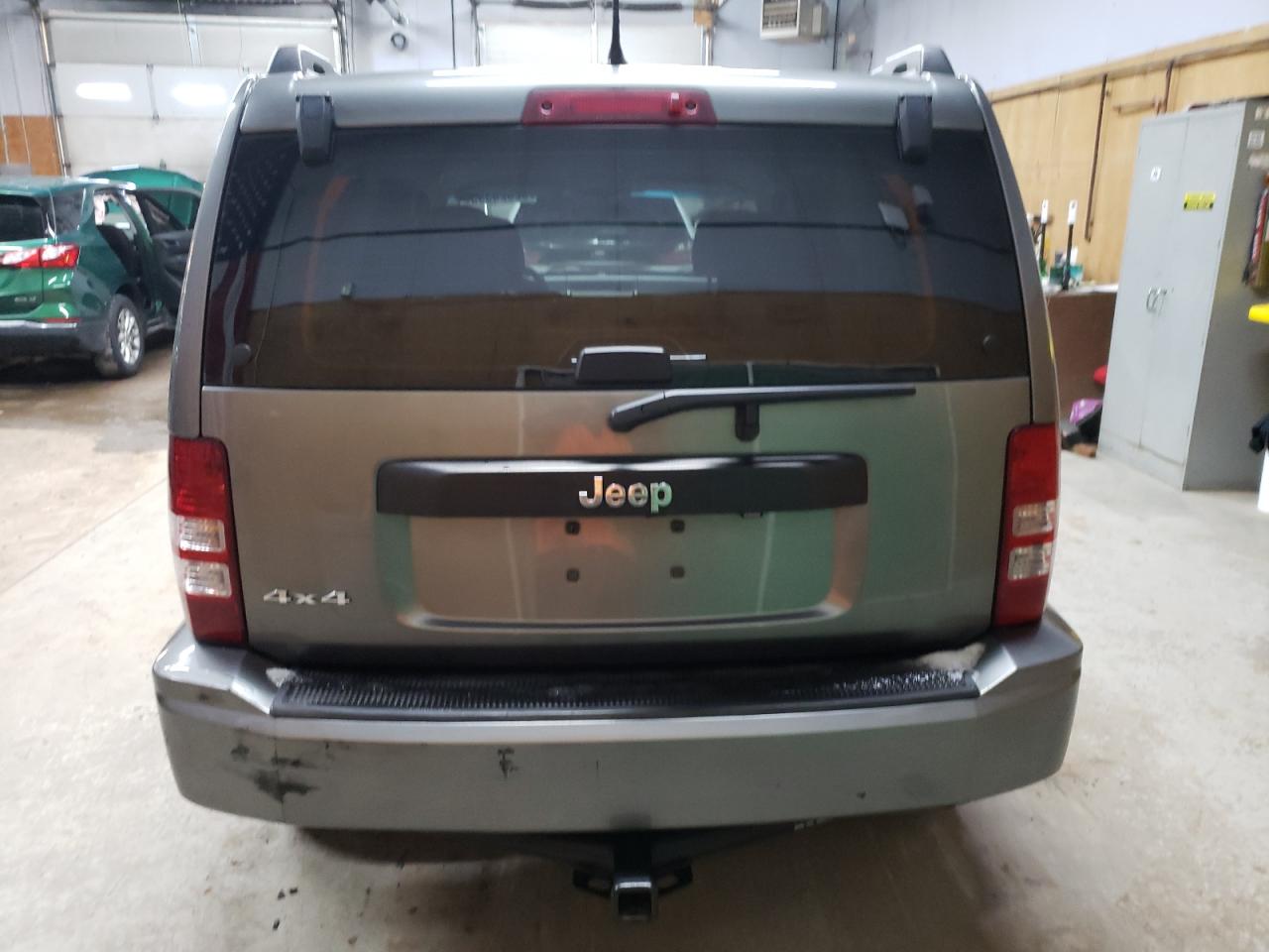 JEEP LIBERTY SPORT