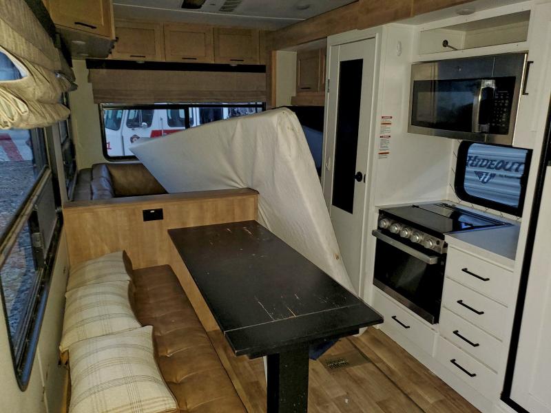 2022 WCV8 3250RL #3297063492