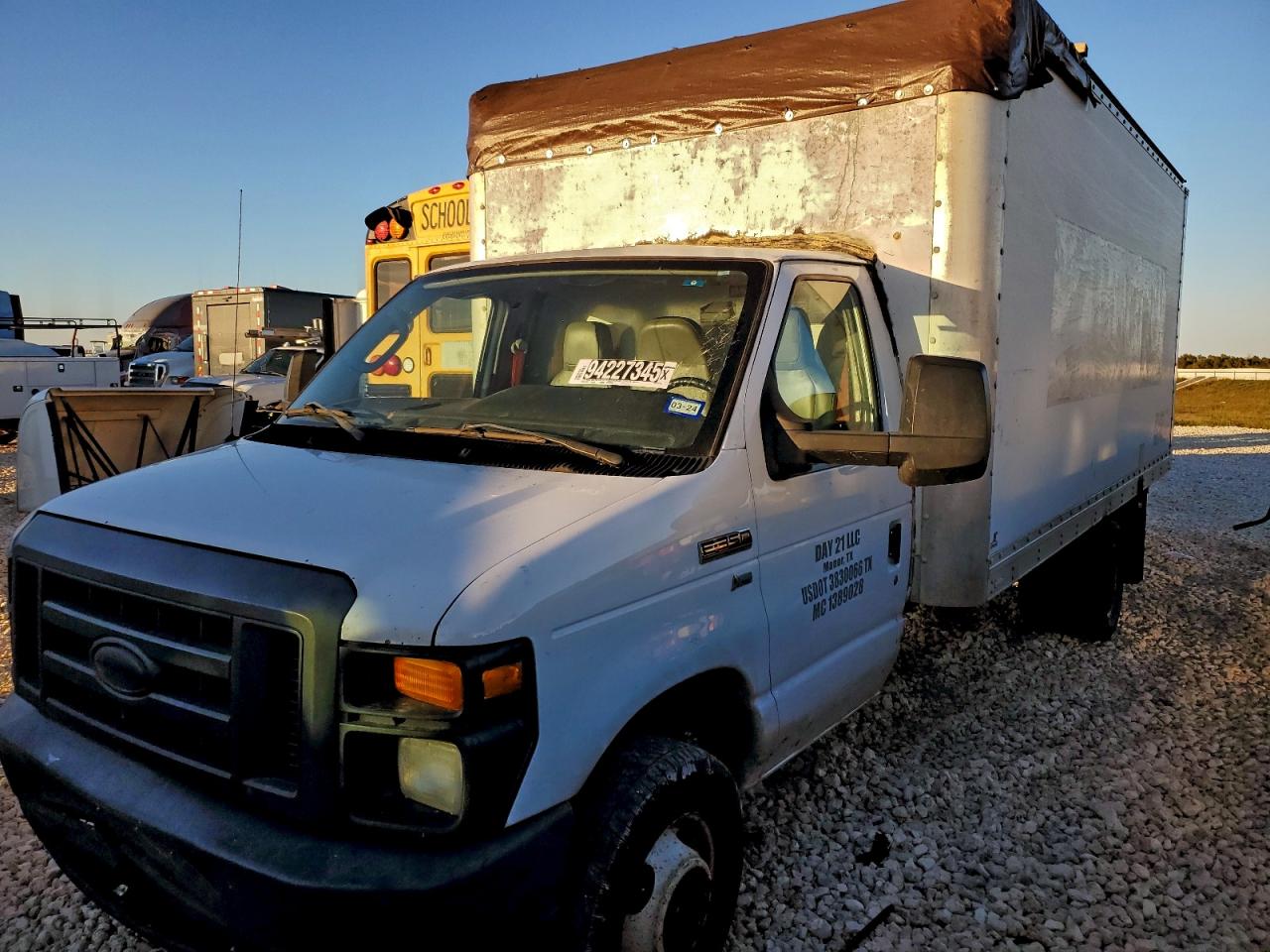 FORD ECONOLINE E350 SUPER DUTY CUTAWAY VAN