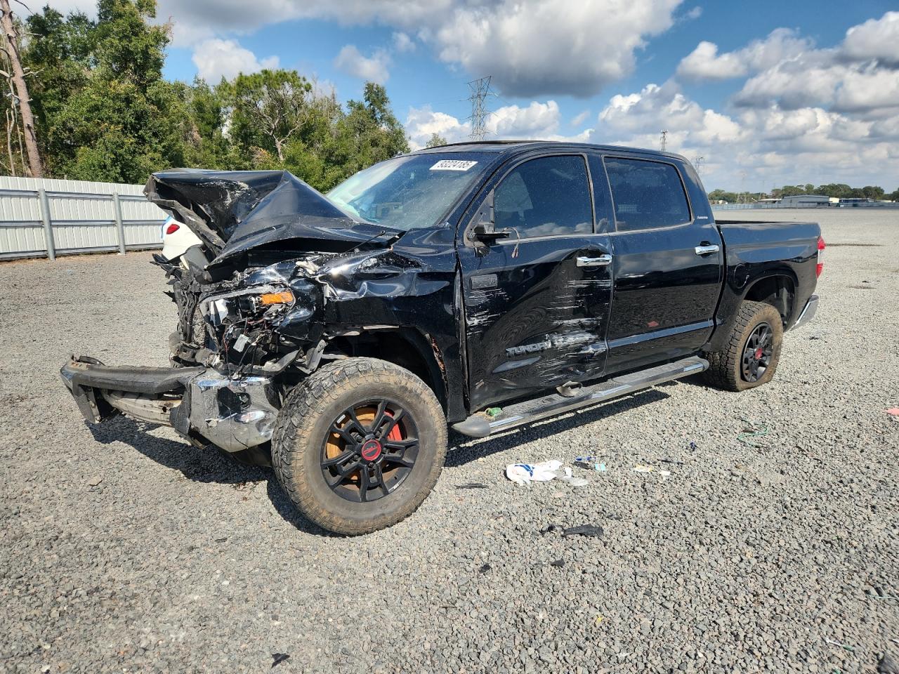 TOYOTA TUNDRA CREWMAX LIMITED